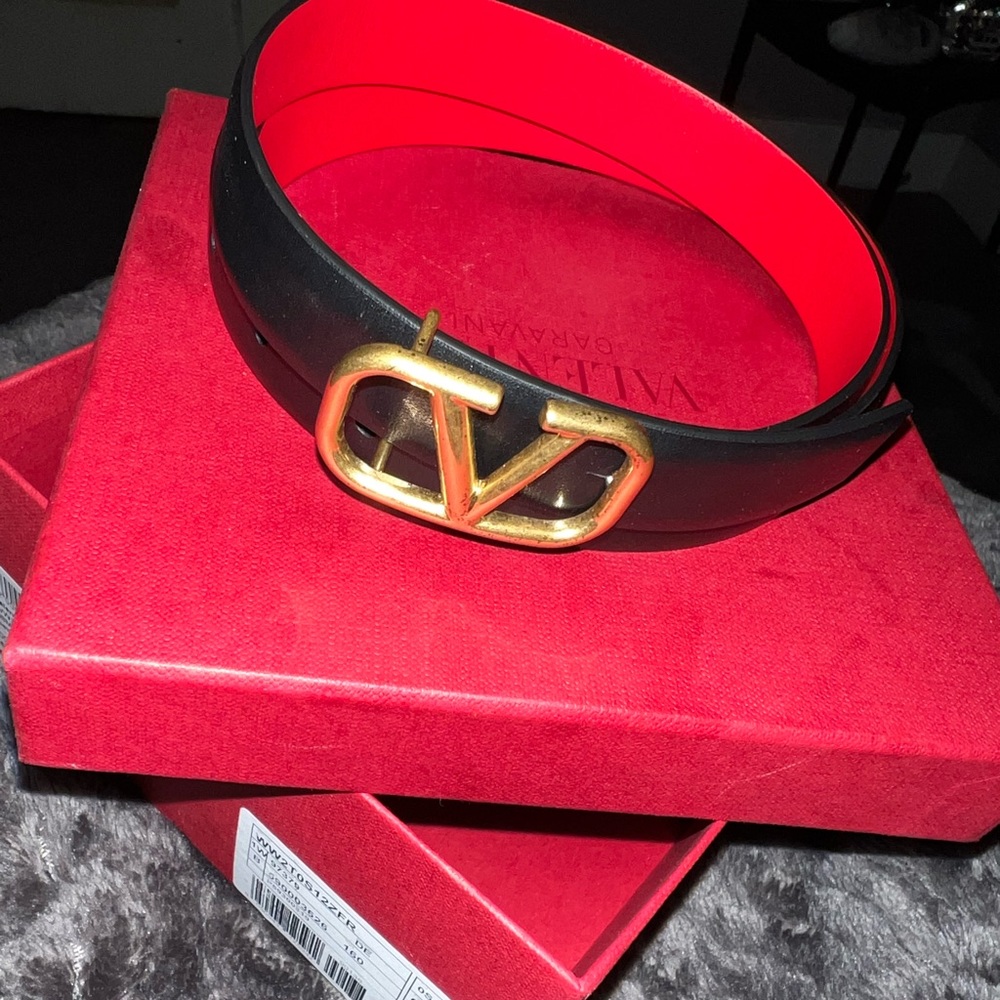 Valentino Belt